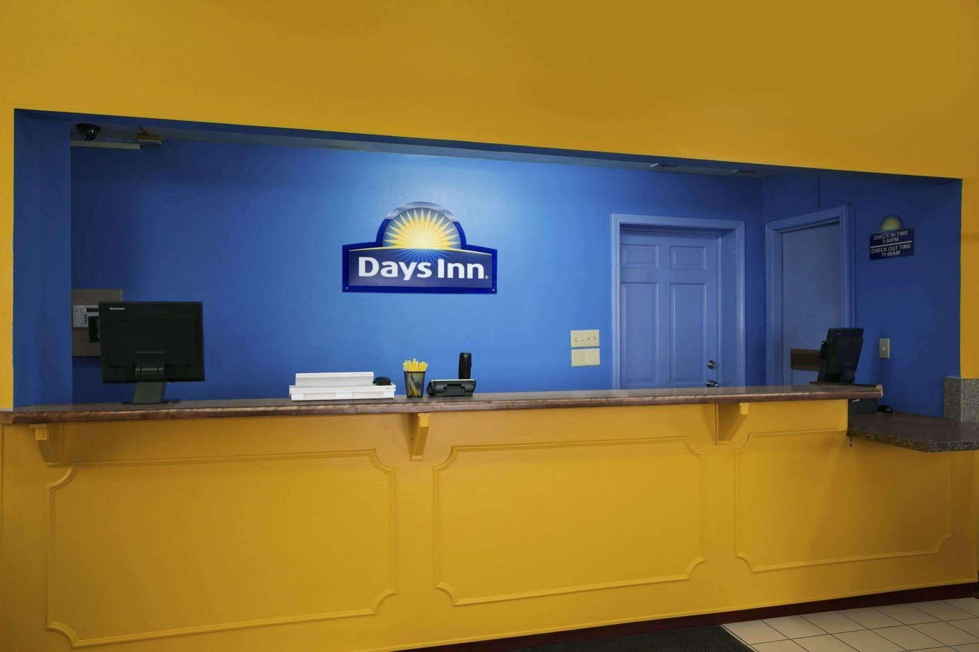 Days Inn By Wyndham Liberty/Ne Kansas City מראה חיצוני תמונה