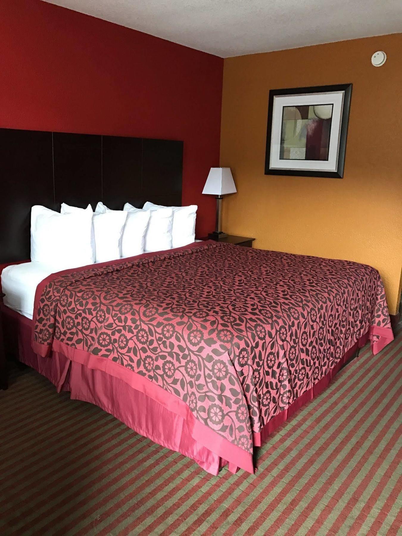 Days Inn By Wyndham Liberty/Ne Kansas City מראה חיצוני תמונה