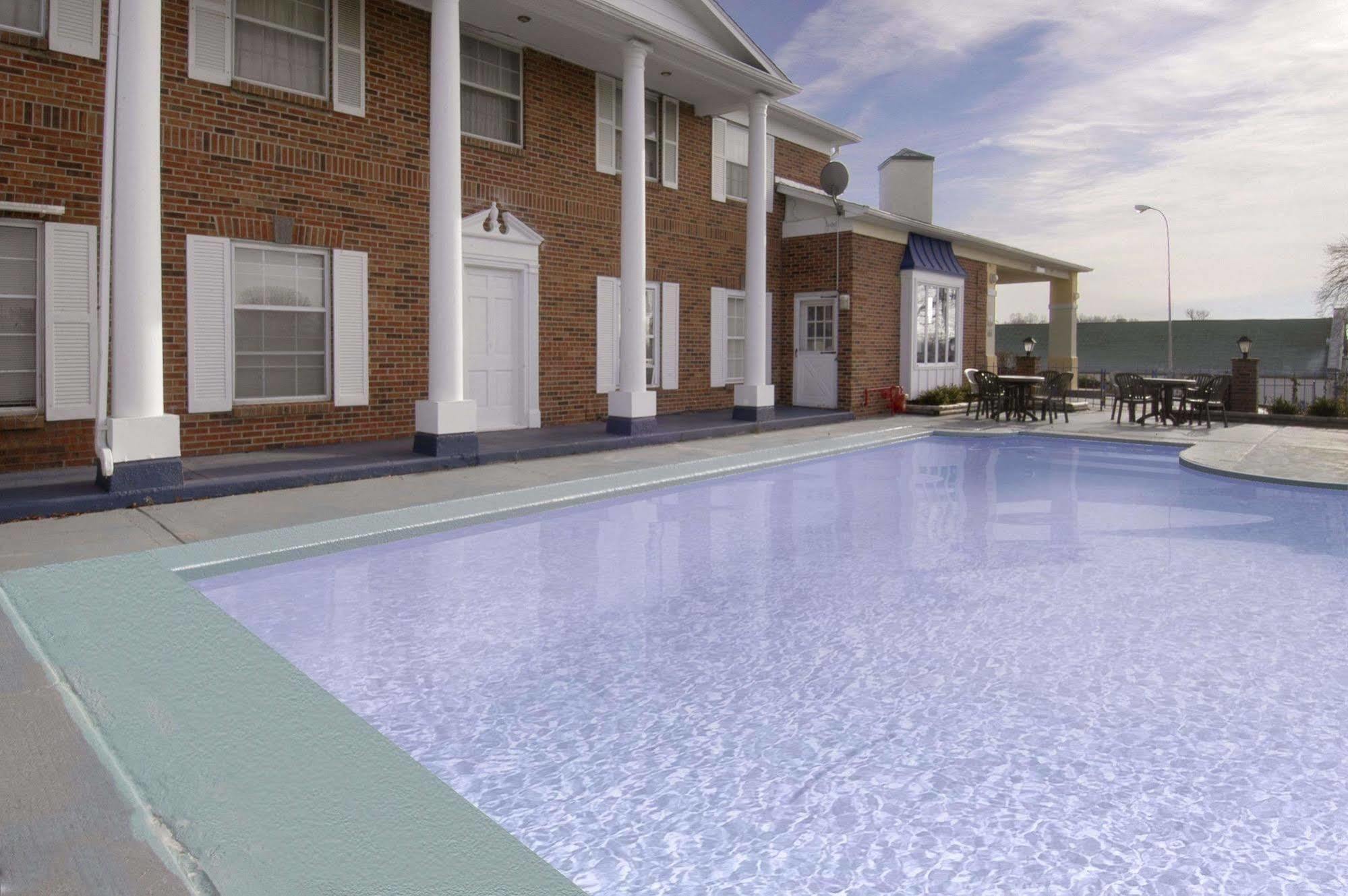 Days Inn By Wyndham Liberty/Ne Kansas City מראה חיצוני תמונה